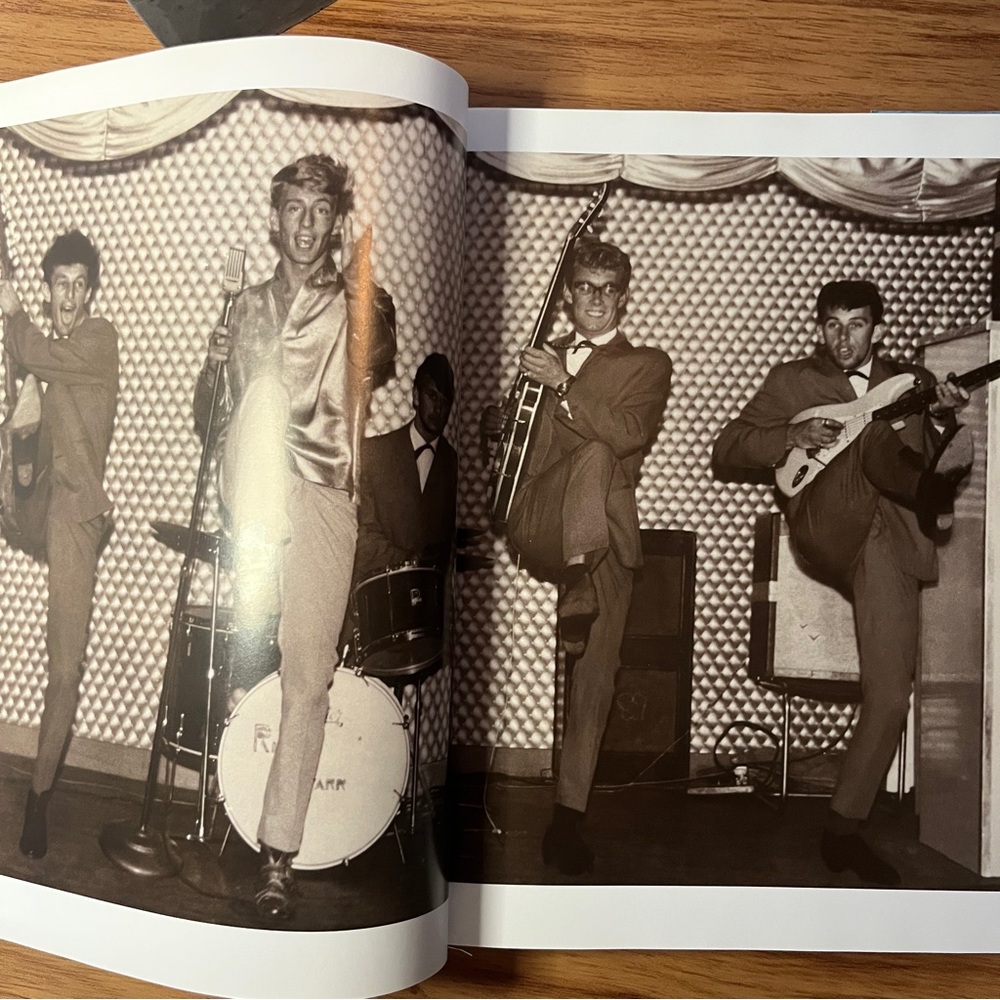 Photograph by Ringo Starr - Picture 5 of 6